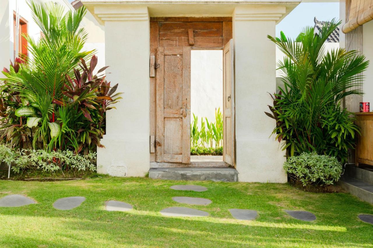 Rara Guesthouse Canggu Exterior foto