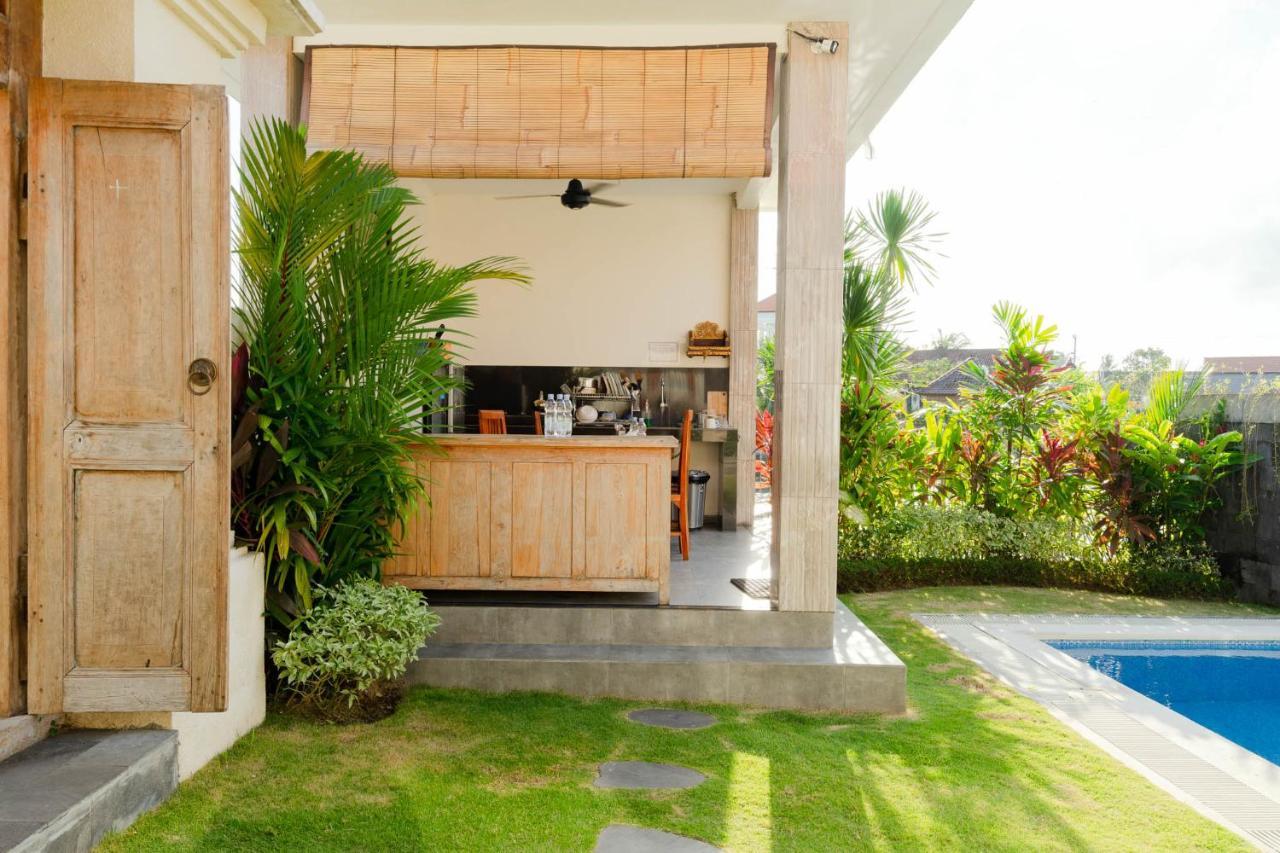 Rara Guesthouse Canggu Exterior foto